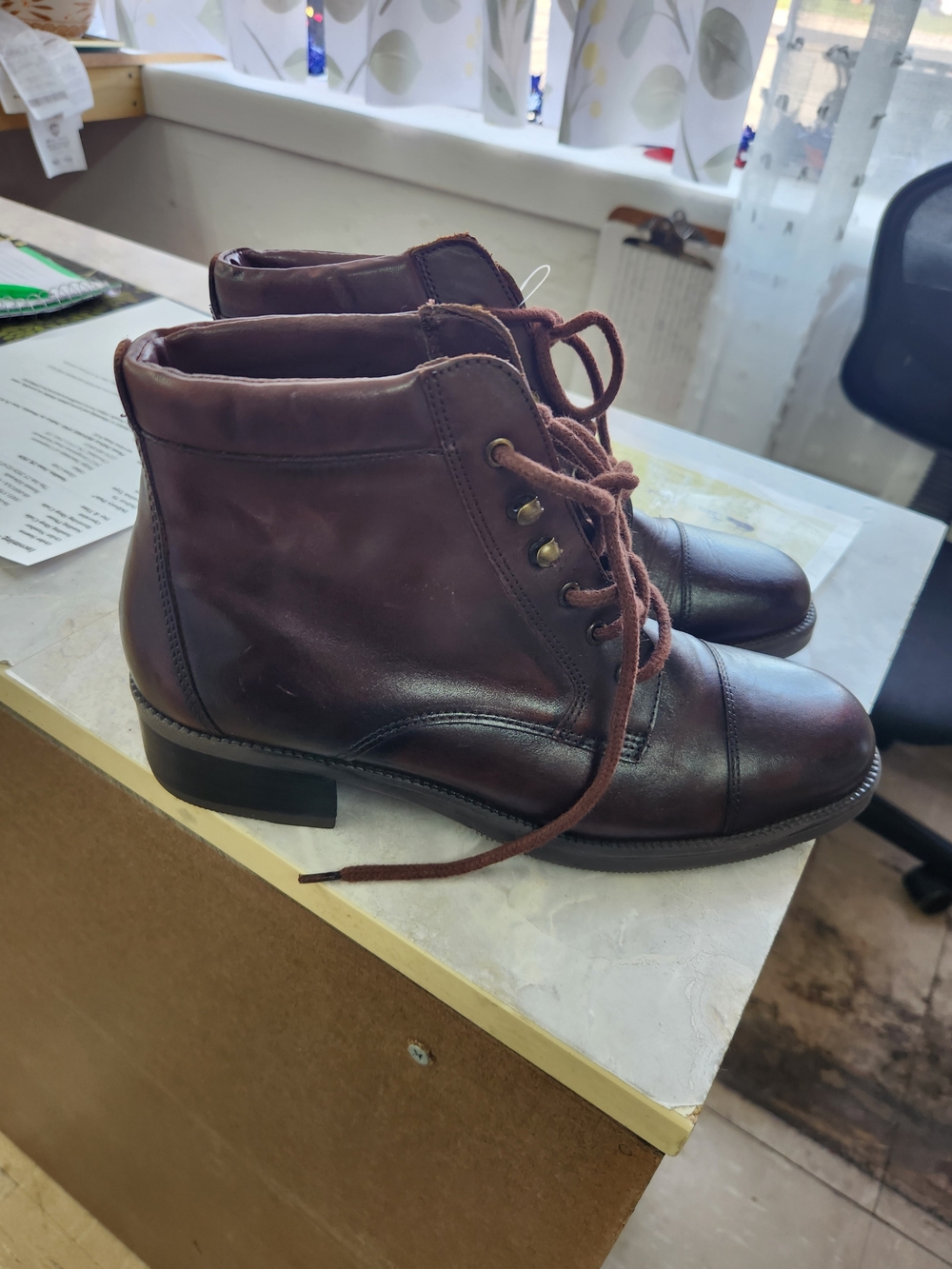 Westbound Womans Dark Brown Leather Lace-Up Dress Boots